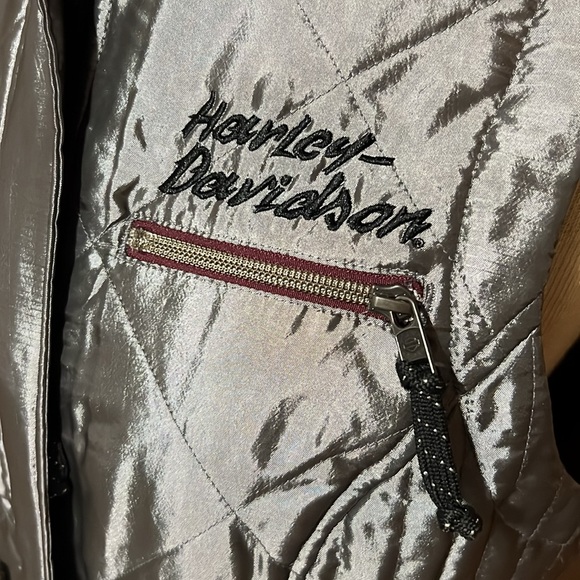 Harley-Davidson Women's Silver Quilted Vest - Picture 2 of 8